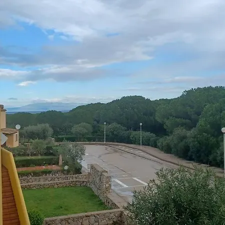 Ampio Trilocale Climatizzato In Villaggio Con Piscina Estiva 400m Dal Mare In Gallura * Aglientu