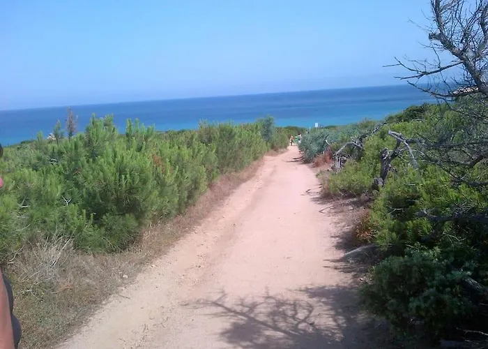 Ampio Trilocale Climatizzato In Villaggio Con Piscina Estiva 400m Dal Mare In Gallura *